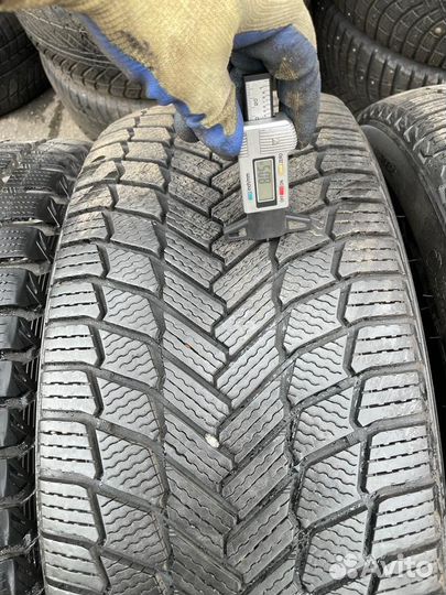 Michelin X-Ice Snow SUV 285/45 R22 114T