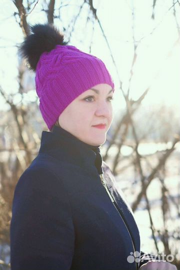 Вязальщица спицами