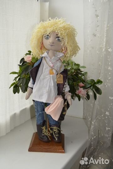 Кукла текстильная