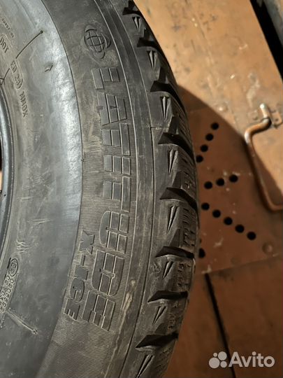 Michelin Latitude X-Ice 275/65 R17 115Q