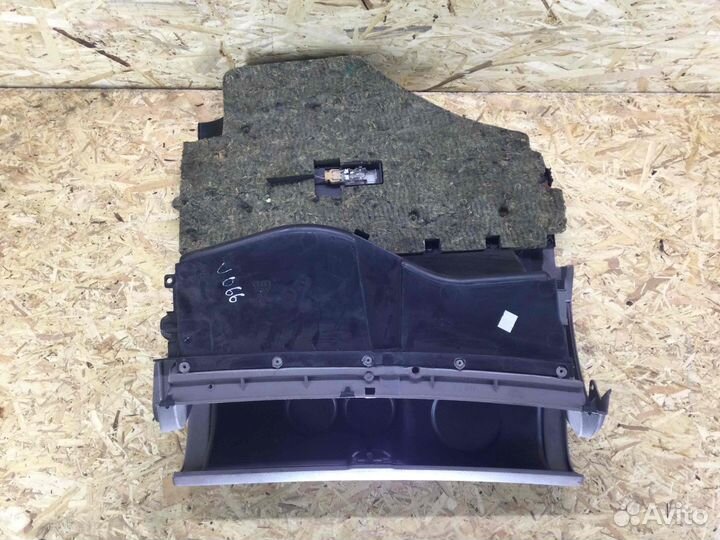 Бардачок Audi A4 8D1857035D AHL