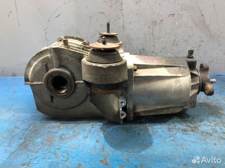 Редуктор задний Chrysler Voyager 4