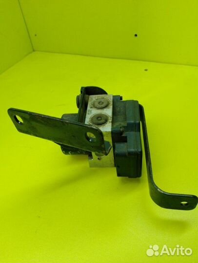 Блок ABS Hyundai Santa Fe Classic SM D4EA 2008