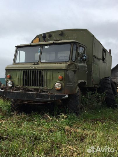 Прицеп бортовой ГАЗ 704, 1990