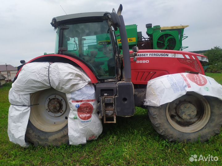 Трактор Massey Ferguson 8600 series, 2009