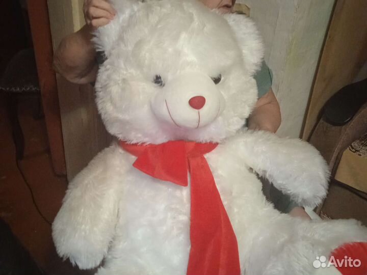 Большие плюшевые медведи