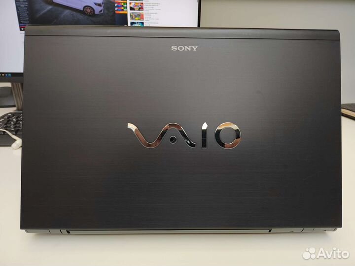 Sony vaio vpc z13v9r