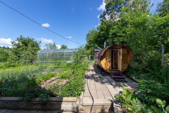 Дом 50 м² на участке 7 сот.