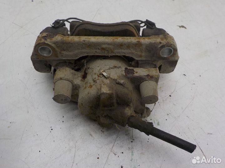 Суппорт тормозной передний левый Renault Megane II