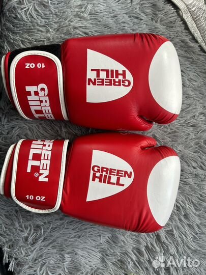 Боксерские перчатки 10 oz green hill