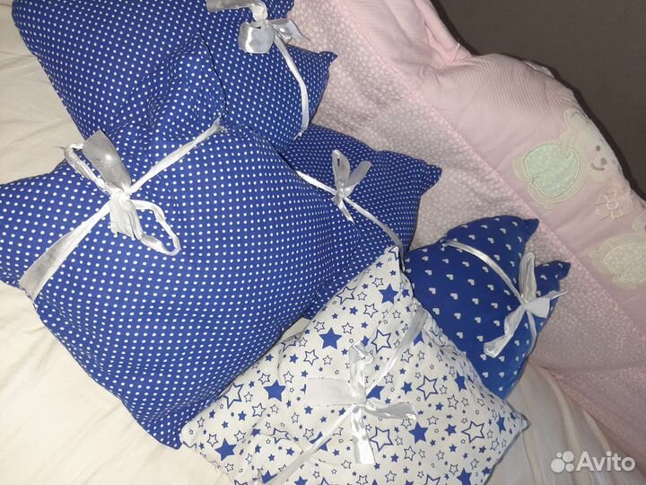 Бортики в кроватку, подушки