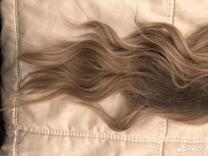 Парик светло-коричневый