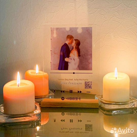 Трек-пластинка, живое фото