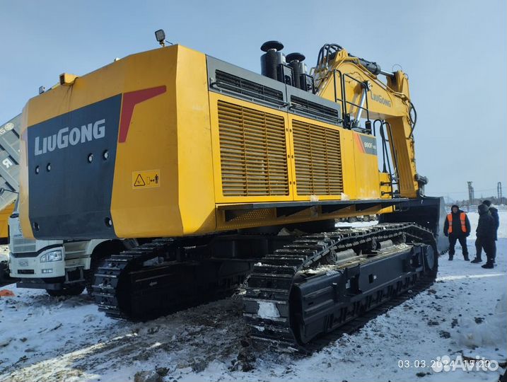 Гусеничный экскаватор LiuGong CLG990F, 2024