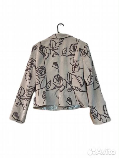 Женский пиджак М
