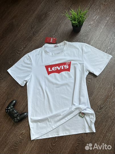 Футболка levis черная