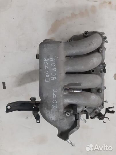 Коллектор впускной Honda Accord 7 2.4