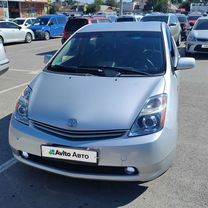 Toyota Prius 1.5 CVT, 2006, 286 000 км, с пробегом, цена 705 000 руб.