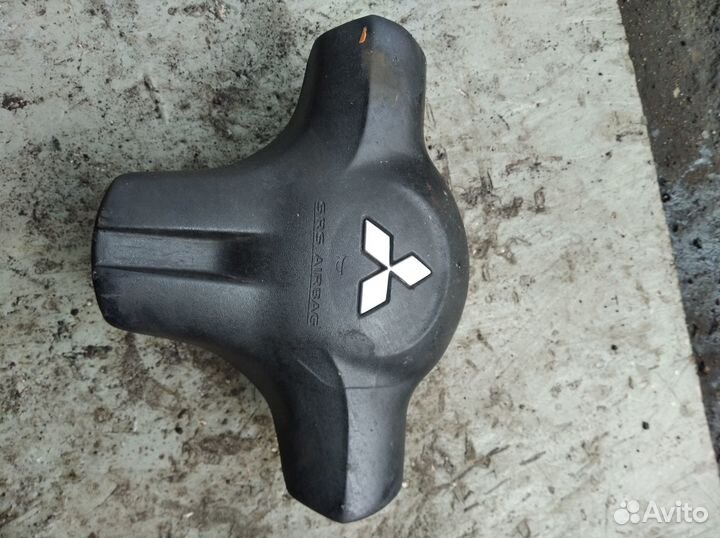 Подушка безопасности Лансер 9