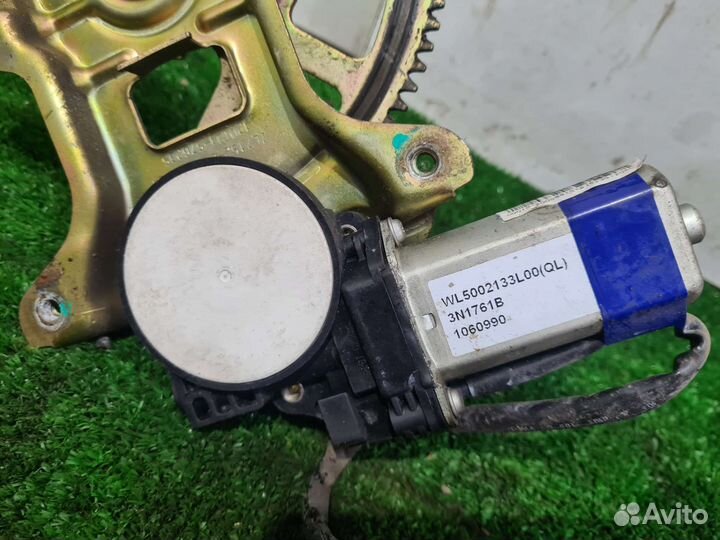 Стеклоподъемник передний левый Geely Mk-Cross