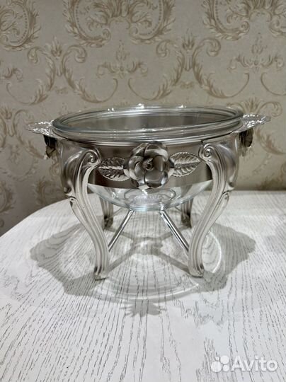 Посуда для сервировки