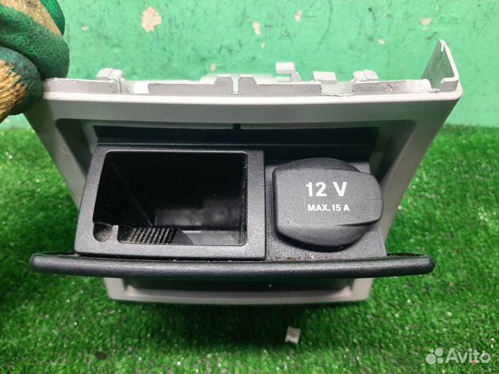 Пепельница Mercedes Benz E-class W212 2009