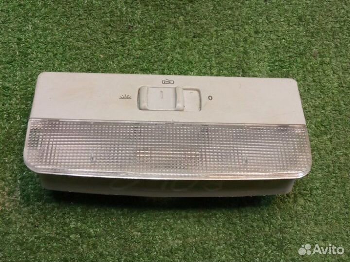 Плафон салонный Volkswagen Polo 2011