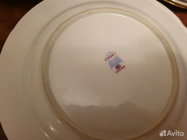 Столовый сервиз гдр и Япония (тарелки)