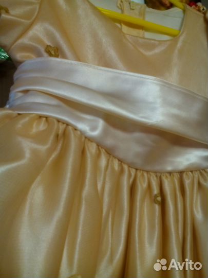 Платье нарядное