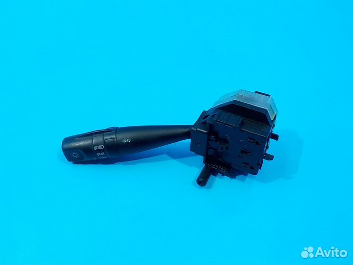 Переключатель сигналов поворота Hyundai Elantra IV