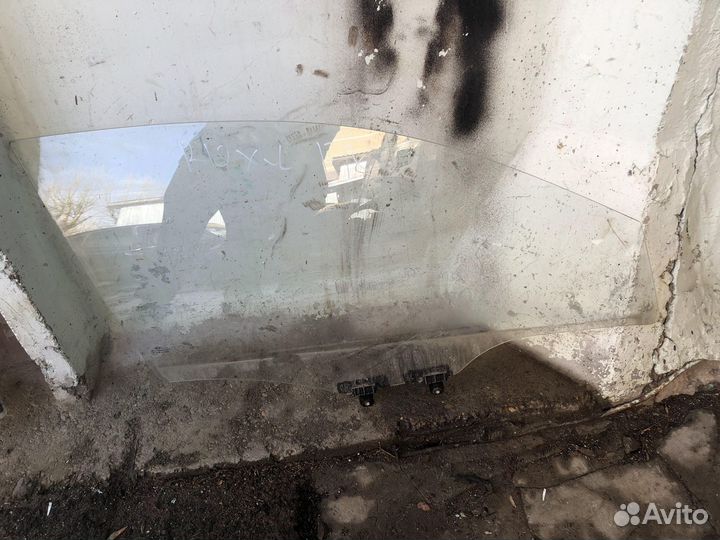 Стекло двери киа рио 4 икс лайн