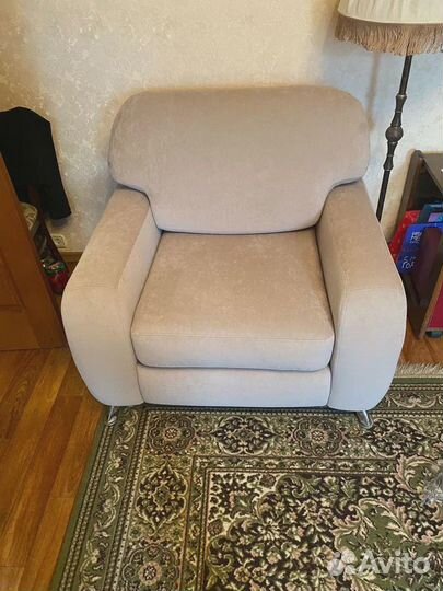 Перетяжка мебели Ивантеевка, обивка дивана, кресла