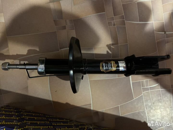 Стойка Renault symbol