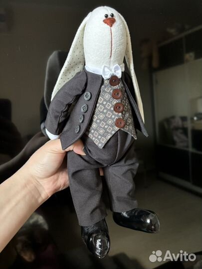 Игрушки - зайцы свадебные (жених и невеста)