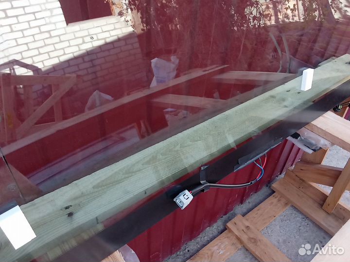 Стекло лобовое Лексус 570