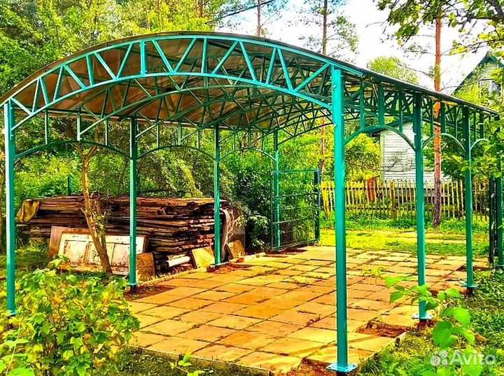 Навес для автомобиля из поликарбоната