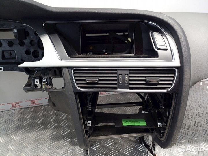 Торпедо (панель передняя) для Audi A5 8T