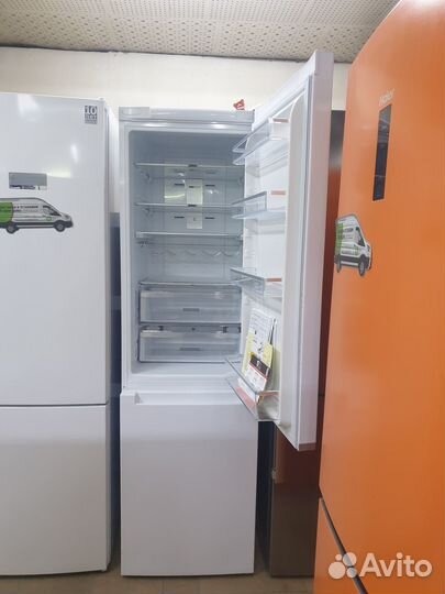 Холодильник Whirlpool W7 931T / Новый