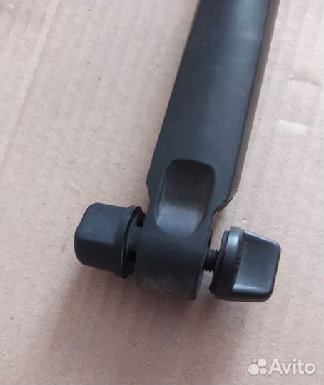 Штанга нижняя для Explorer