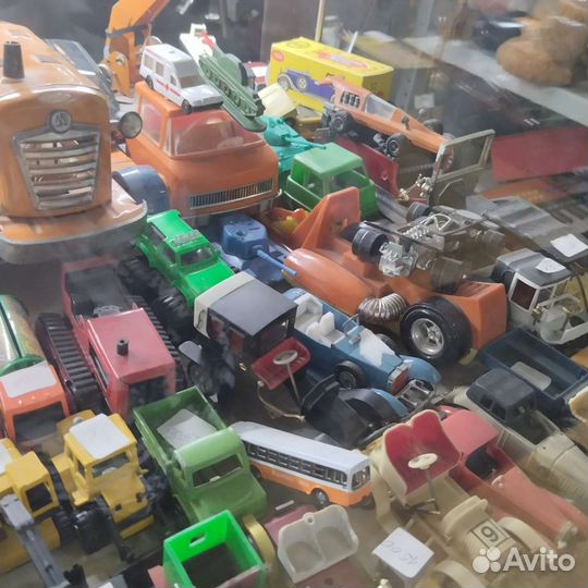 Игрушечные машинки СССР