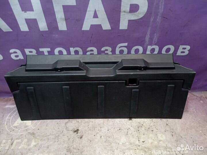 Накладка двери багажника Peugeot 4007 EP 4HN 2008