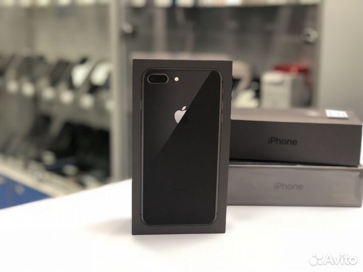 iPhone 8 Plus серый космос