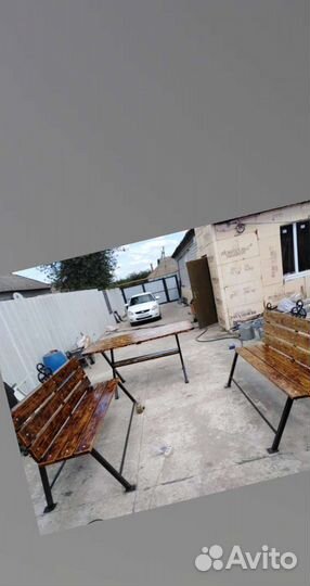 Стол и лавочки. доставка есть