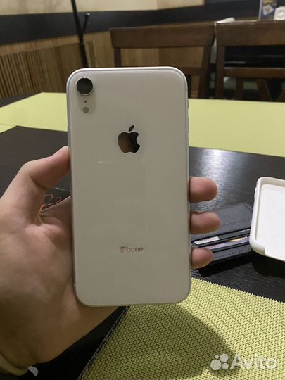 iPhone xr 128gb