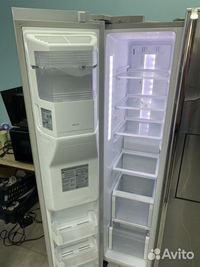 Холодильник LG side-by-side