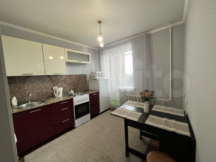 1-к. квартира, 37 м², 10/10 эт.