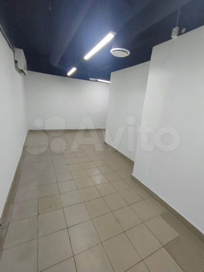 Торговая площадь, 32 м²