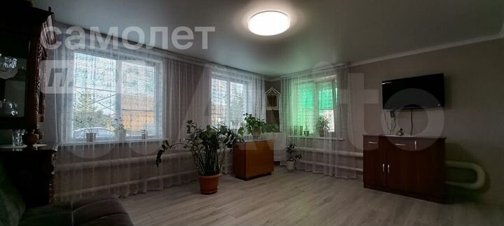 Дом 59,5 м² на участке 6,7 сот.