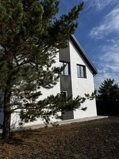 Дом 182 м² на участке 9 сот.