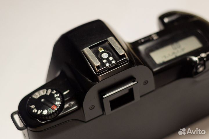 Плёночный фотоаппарат Canon EOS Rebel X